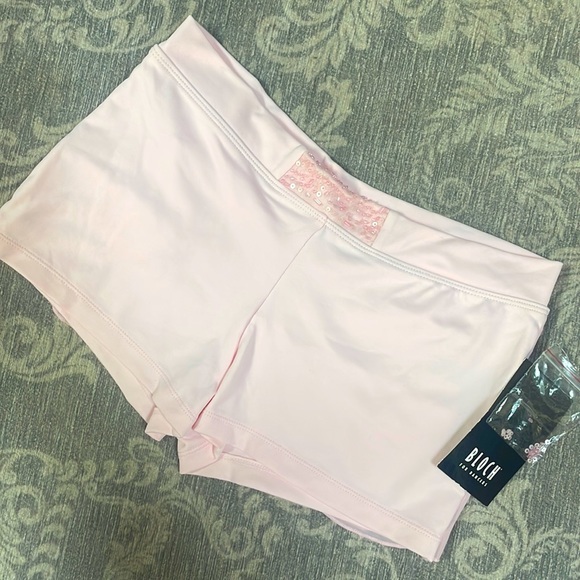 Bloch - Ruffle Back Bike Shorts w/ Beads - Light Pink #CR7614 - Picture 1 of 10